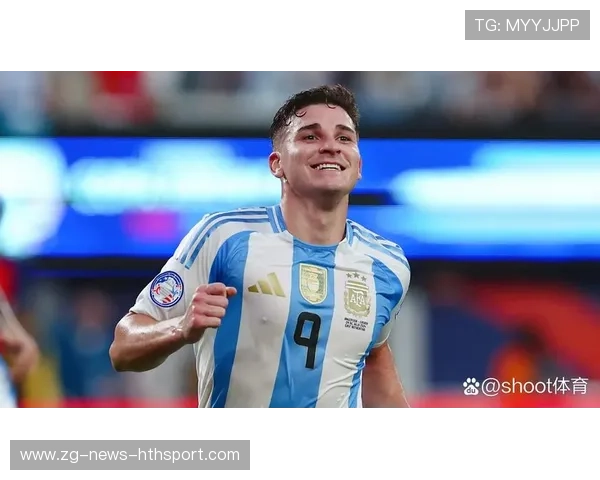 曼城—阿尔瓦雷斯后撤拿到关键抢断